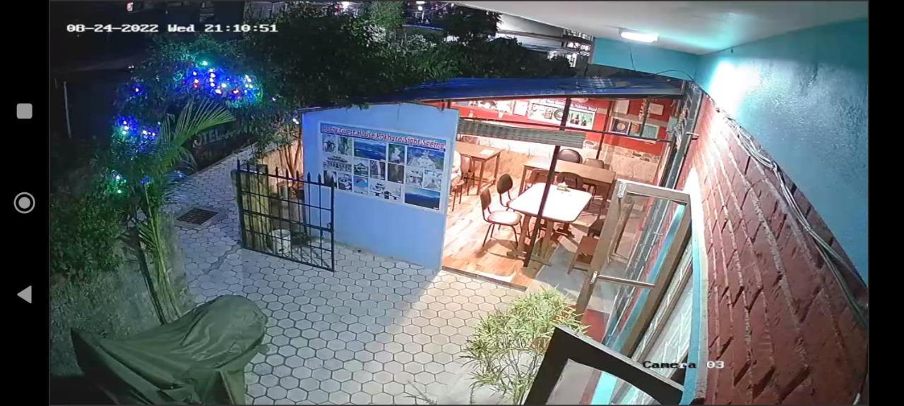 Guest house Harry & Restaurant 2*