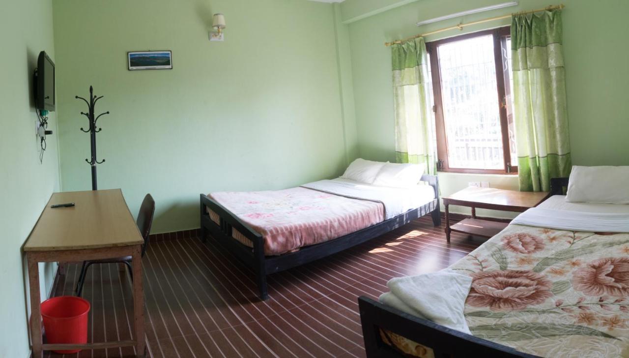 Harry & Restaurant Guest house Pokhara